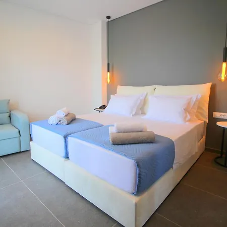 Blue Eye Hotell 4*