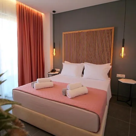 Hotell Blue Eye 4*