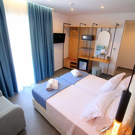 Hotell Blue Eye 4*