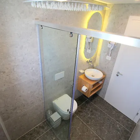 Blue Eye 4* كساميل