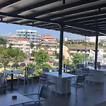 Hotel Blue Eye