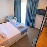 Hotel Blue Eye