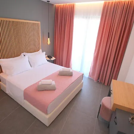 Отель Blue Eye Ксамил