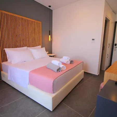 Blue Eye Hotel