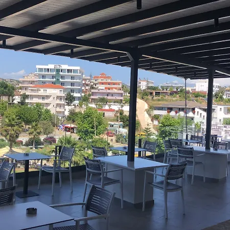 Blue Eye Отель 4*