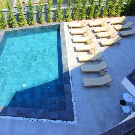 Blue Eye Отель Ксамил